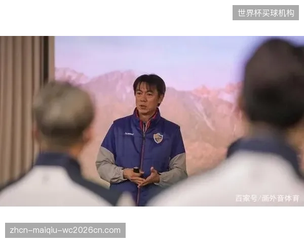 主帅洪明甫明确表示球队首要目标是小组出线，并期待球队能创造超出预期的成绩。